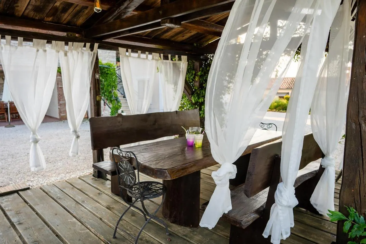 Lavanda Apartments & Room Sveti Lovreč Pazenatički